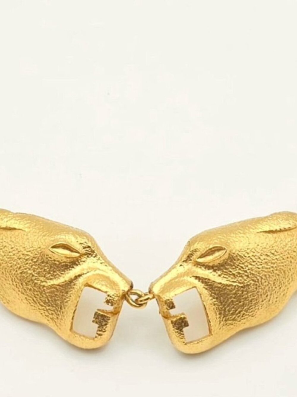 Givenchy Necklace - Picture 2 of 5